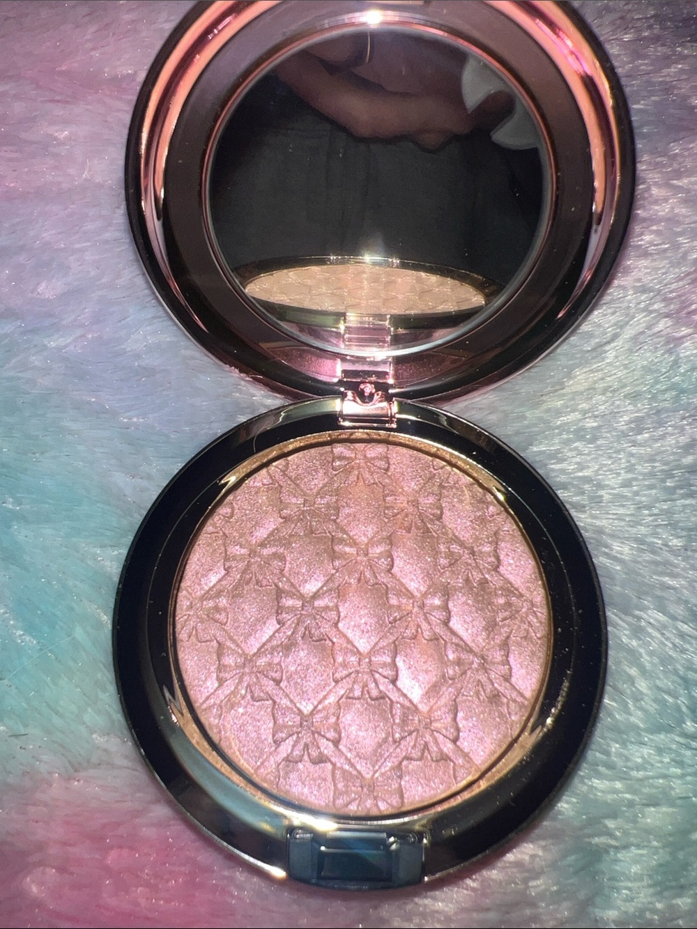 MAC Extra Dimension Skinfinish in Wrapped in gold NWOB
